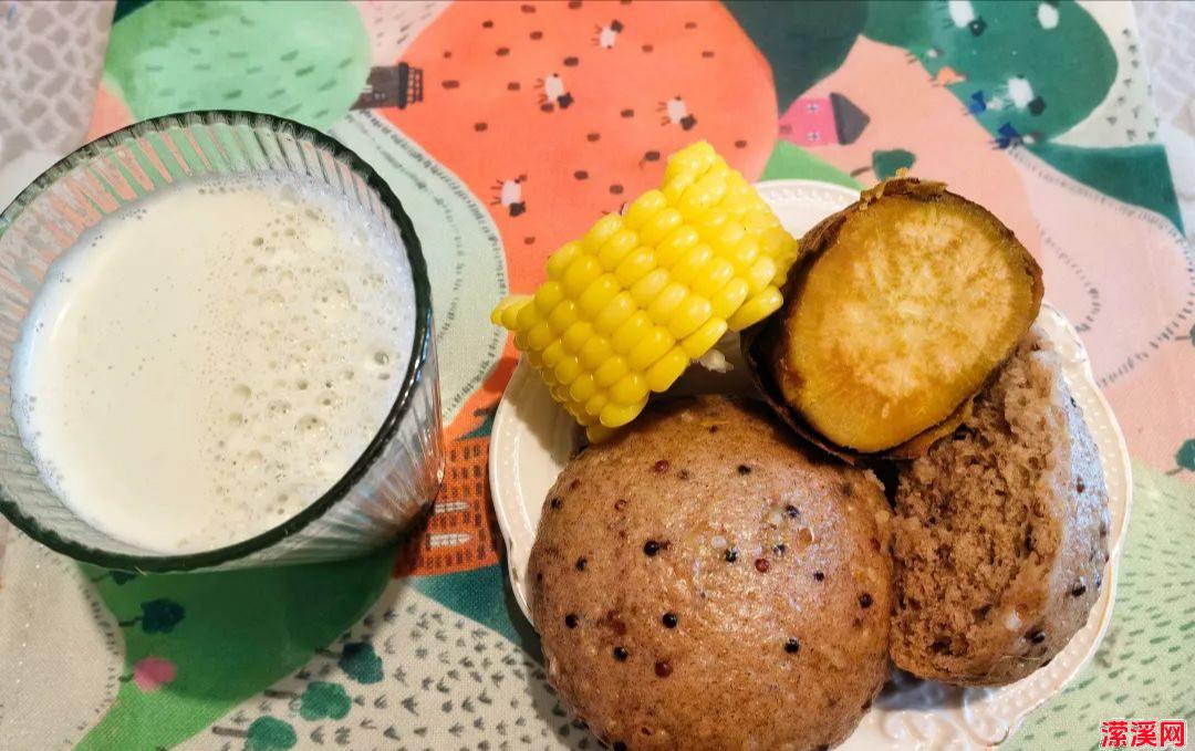 详细阅读:纯素早餐合集 2 |豆类,蛋白质的最佳来源 纯素早餐合集 2 |豆类,蛋白质的最佳来源