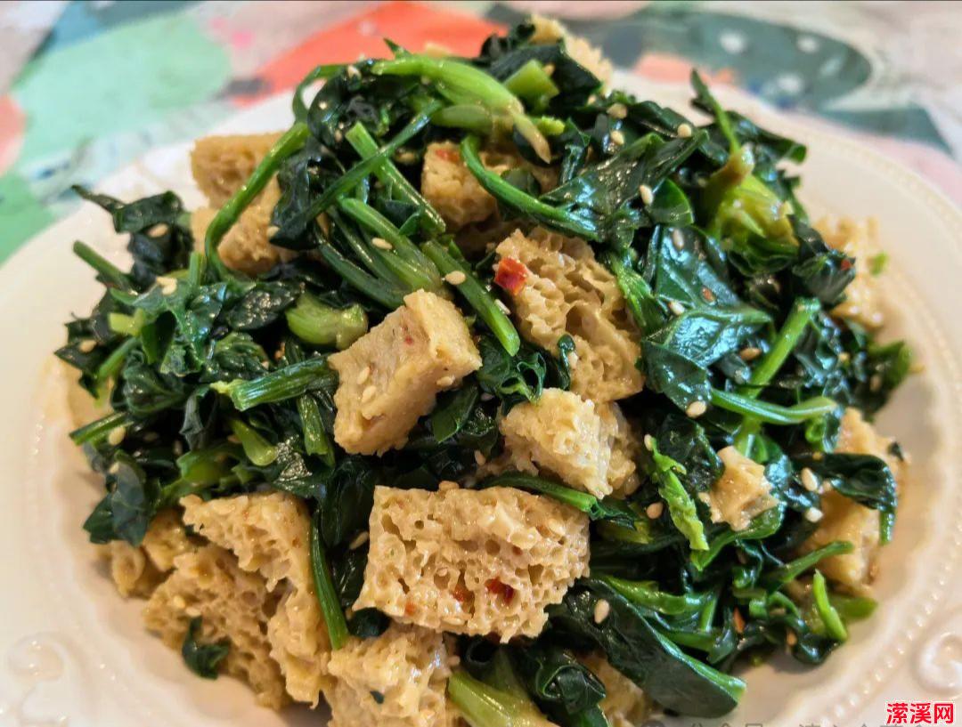 菠菜这样拌一拌香迷糊了，大人孩子都爱吃！