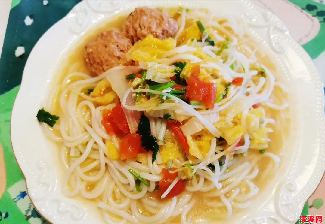 详细阅读:一碗素米线 素食食谱 来学习吧 一碗素米线 素食食谱 来学习吧