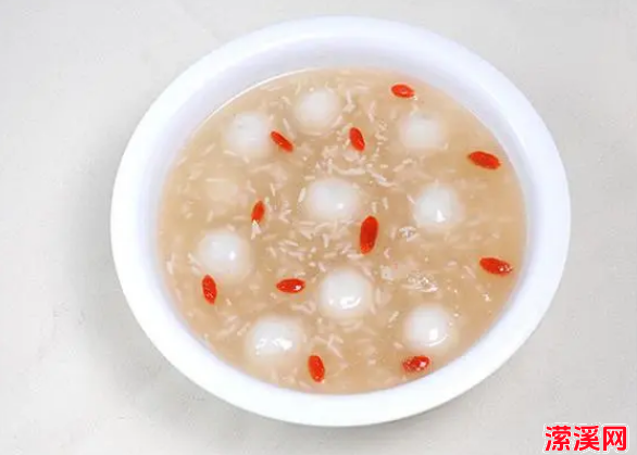 米酒汤圆的做法大全，教你酒酿元宵的新做法