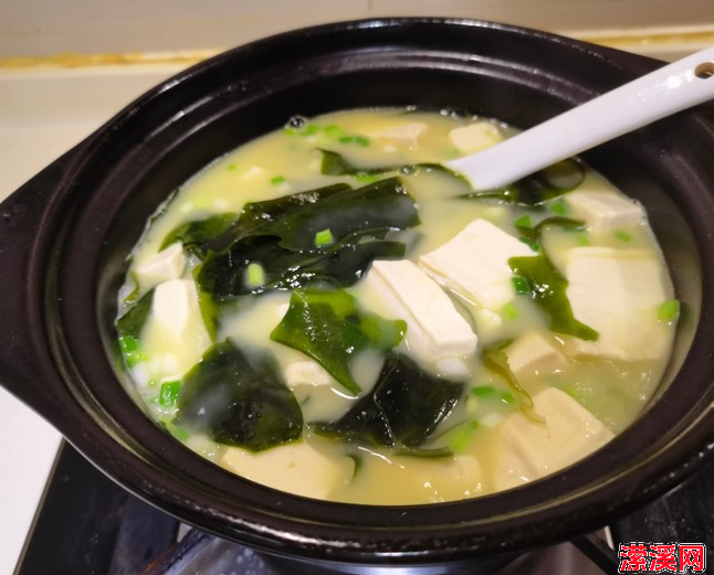 裙带豆腐汤的家常做法大全，裙带豆腐汤怎么做好喝