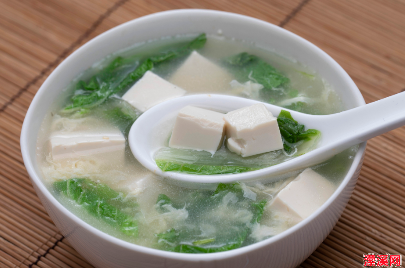 小白菜豆腐汤的家常做法，教你白菜豆腐汤的做法