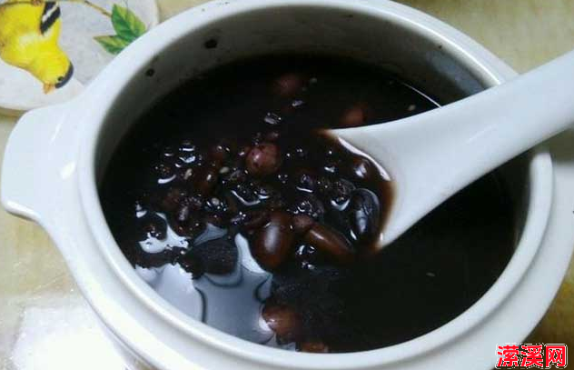 黑豆粥的家常做法大全，教你黑豆好吃的做法