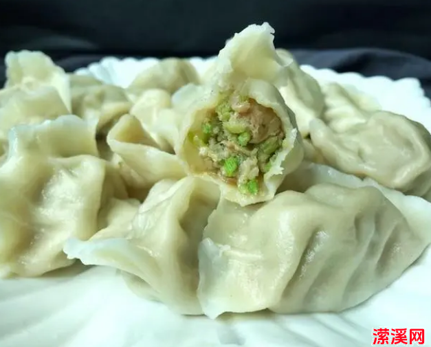 家常芹菜猪肉饺子馅的做法，教你做原汁原味是芹菜猪肉饺子