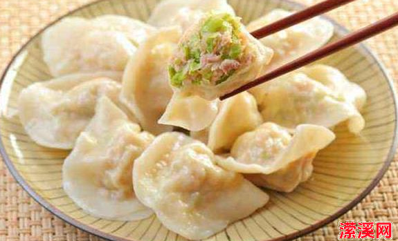 芹菜馅饺子馅怎么做好吃，芹菜馅饺子馅怎么调最好