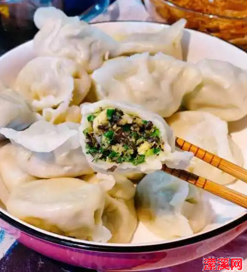 三鲜饺子的全部步骤教程，虾仁三鲜馅水饺怎么做好吃