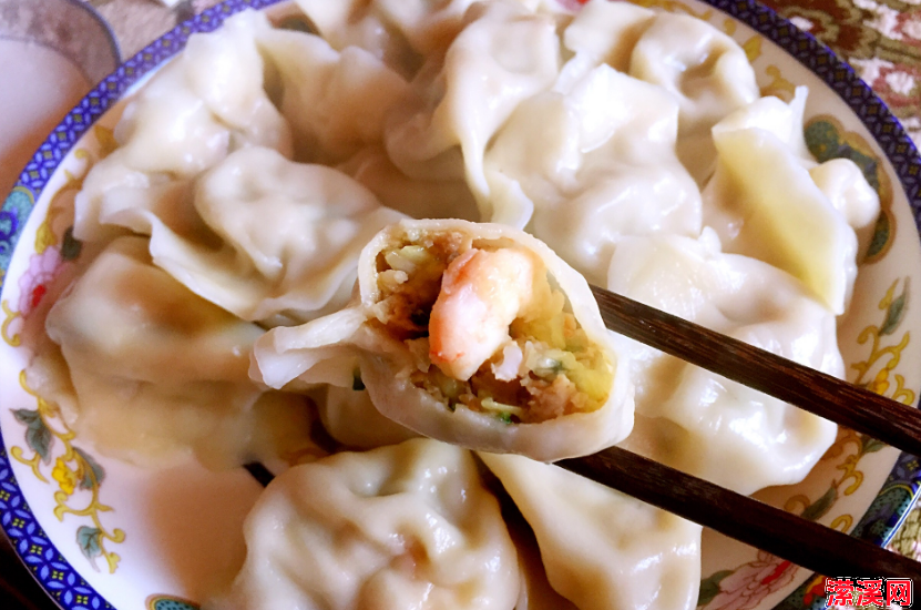 猪肉虾仁饺子馅的做法大全，一学就会的缤纷猪肉虾仁饺
