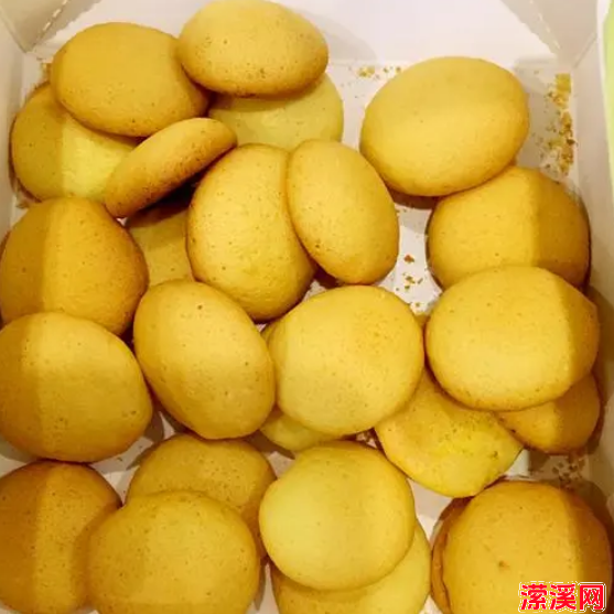 蛋黄饼干的做法大全，香甜酥脆入口即化的蛋黄饼干这样做