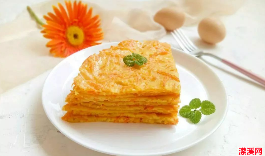 南瓜鸡蛋饼怎么做好吃，南瓜鸡蛋饼这样做暄软又节省时间