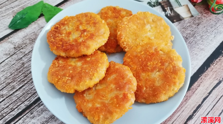 苹果饼怎么做好吃又简单，教你做香甜软糯的苹果饼