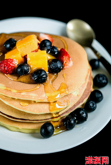 松饼简单的做法大全，教你剩饭也能做成松饼