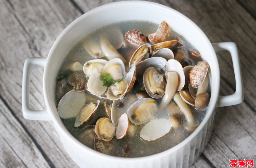 分享立夏节气养生膳食推荐——蘑菇鲜贝汤