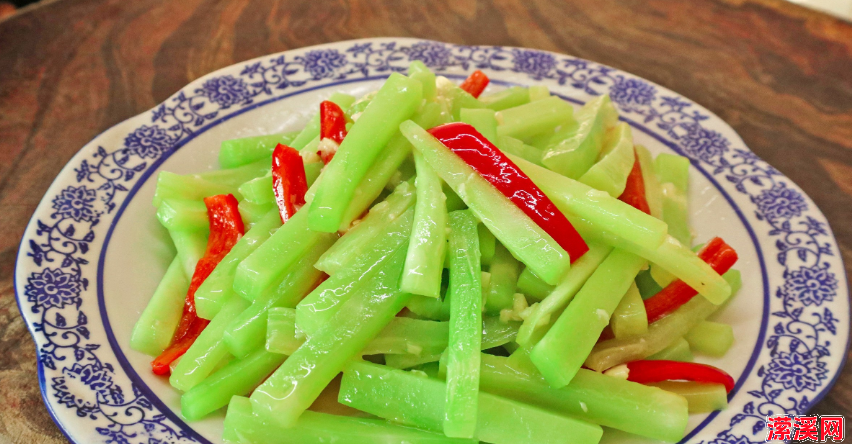 炒莴笋，别焯水，也别直接炒，教你一招，清脆爽口，营养又下饭天生上等命