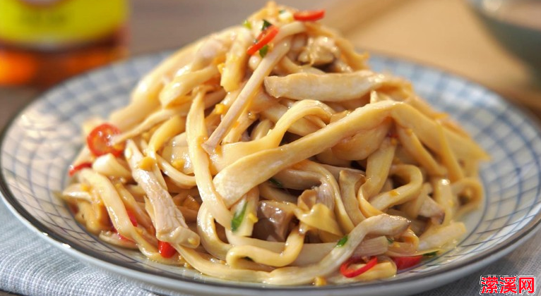 手撕杏鲍菇、素炒三丝、糖醋豆腐、蛋黄焗南瓜的做法