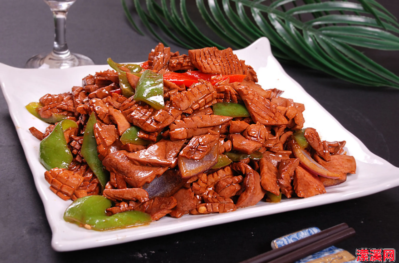 家常小炒爆炒腰花，教你去腥增香，入口脆嫩