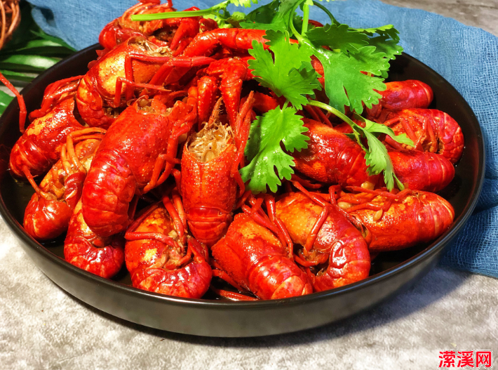 家庭版香辣小龙虾，肉质Q弹香辣过瘾