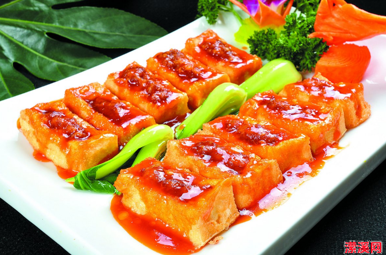 酱烧豆腐一汁成菜版，热气腾腾香气四溢