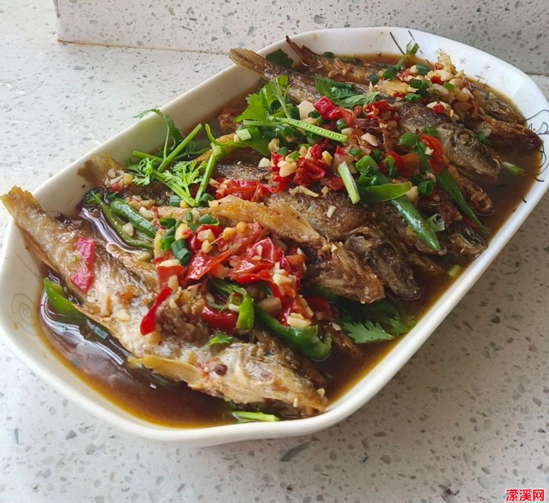 “烧船钉子：艰难选择中的决绝时刻”