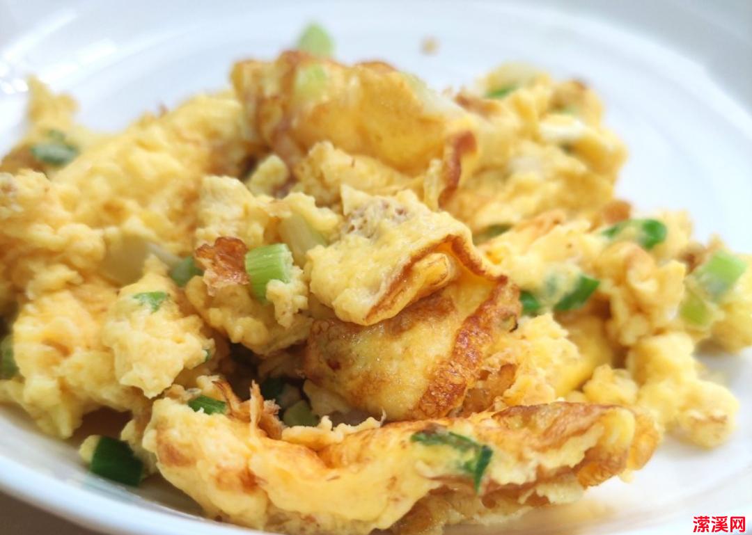 家常小葱炒蛋，金黄诱人，营养美味家常菜