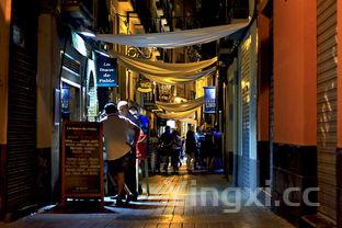 低成本适合女孩开的店，低成本适合女孩开的店网店要拿货吗