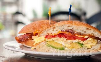 香辣交融,鱼肉鲜嫩,色香诱人 —— 麻辣烤鱼