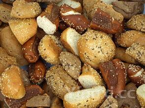 手术后炖鸽子汤的做法,手术后炖鸽子汤放什么材料好吃最补身体