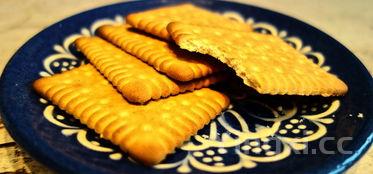 芹菜的做法简单好吃,芹菜炒肉家常做法