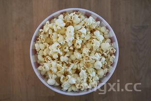 吃一些爆米花的英文,爆米花的英文