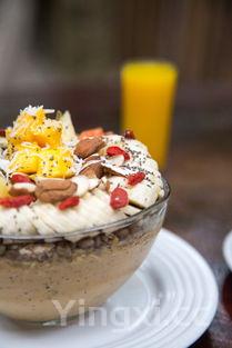 纯牛奶做冰棍好吃吗，纯牛奶冰棍的简单做法